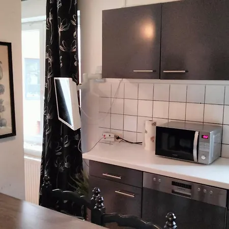 Praktische Direkt Am Hauptbahnhof Neumünster